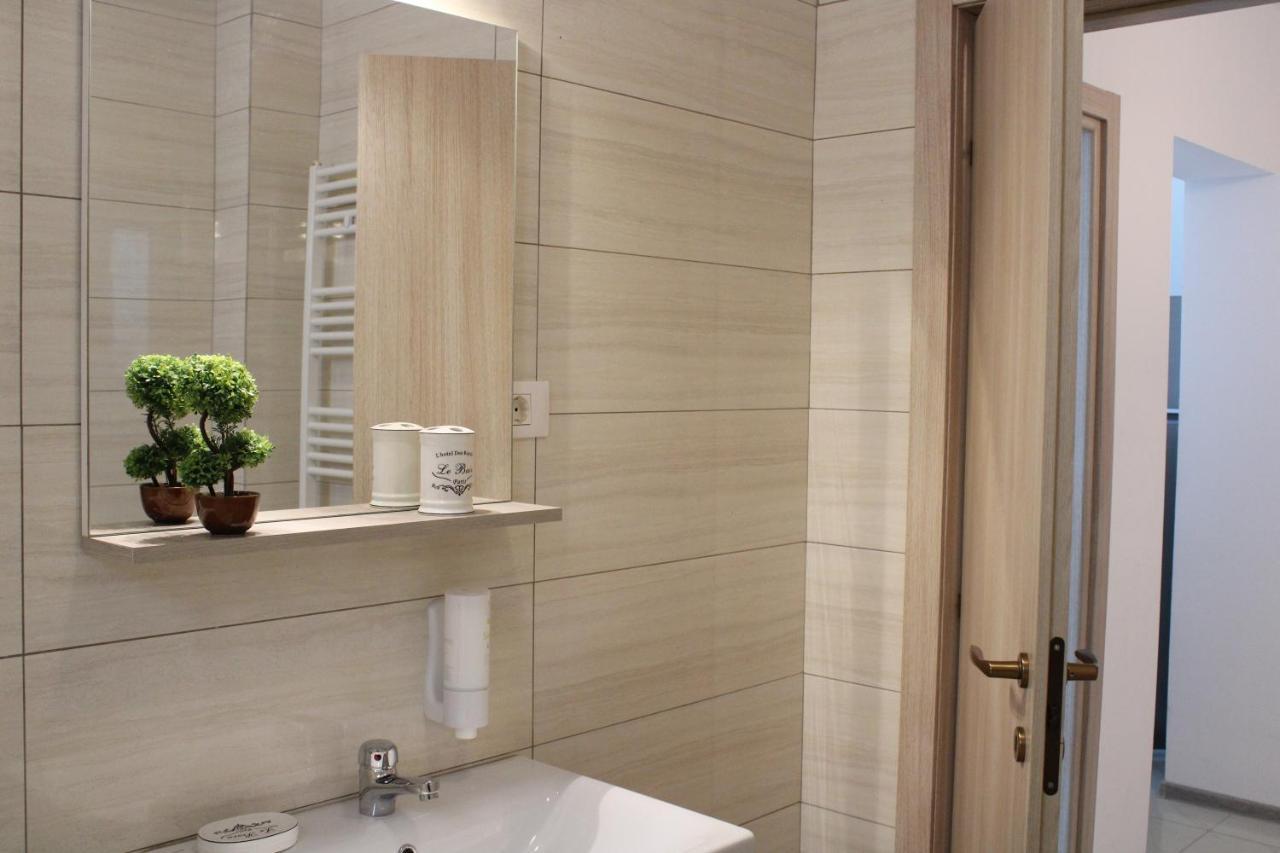 Bluewaves Apartment Mamaia Nord Navodari Bagian luar foto