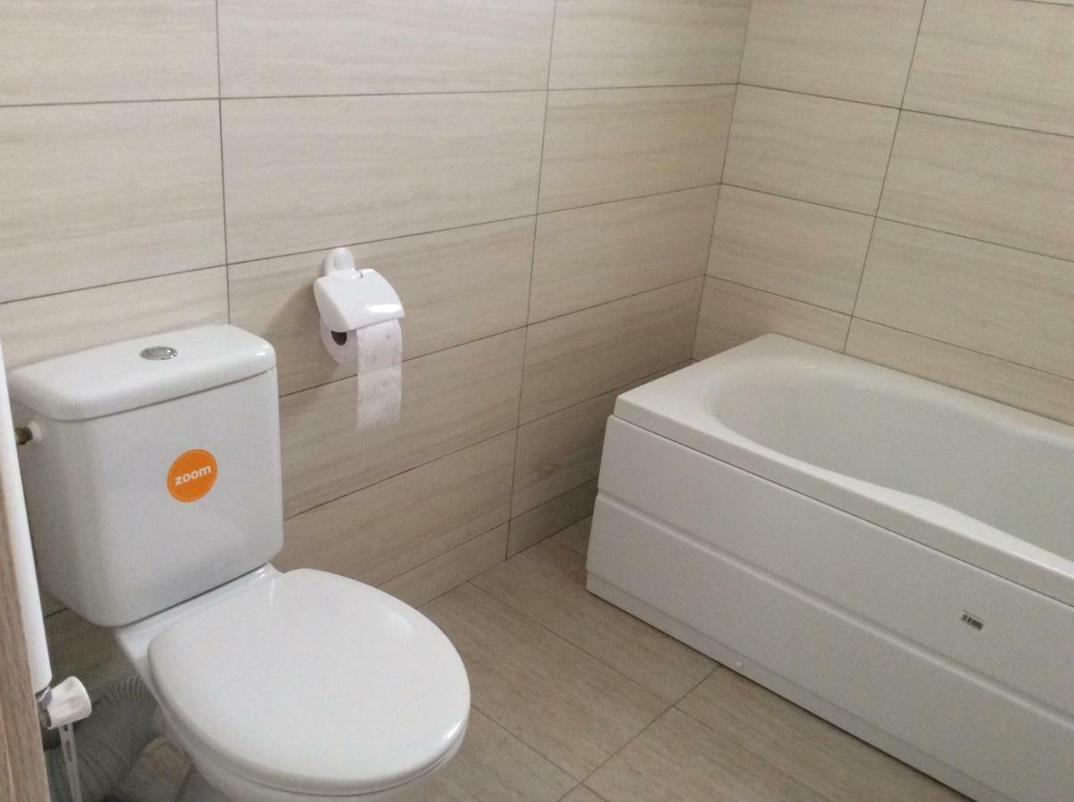 Bluewaves Apartment Mamaia Nord Navodari Bagian luar foto